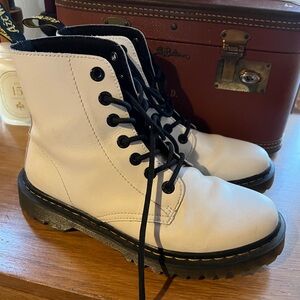 Doc Martens white combat boot size 9